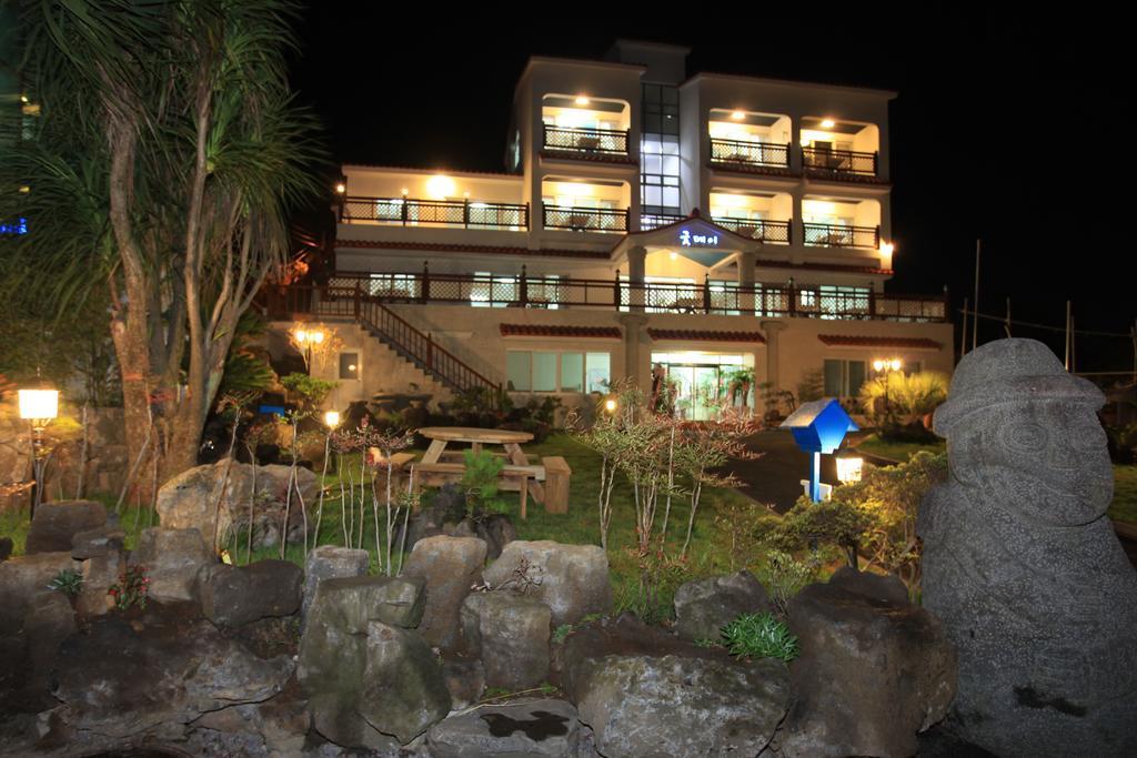 Good Day Pension Seogwipo Exterior foto